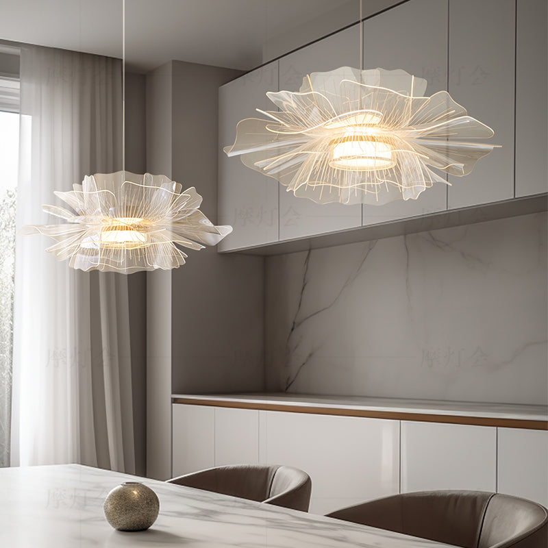 Flower-shaped pendant light