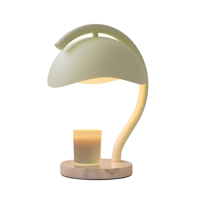 Flower-shaped desk lamp  white background image