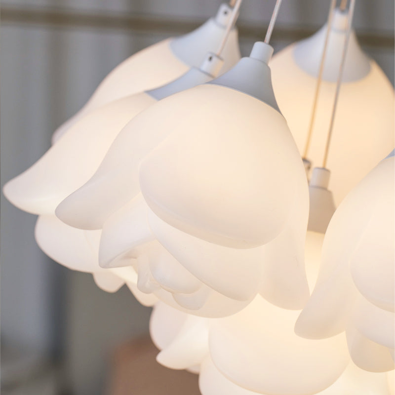 Elegant petal-shaped lampshade detail