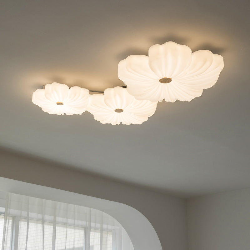 Modern White Flower Wood 3-Lap LED Ceiling Light no.9670