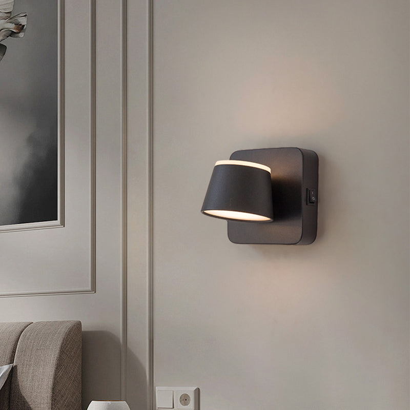 Adjustable lamp holder minimalist wall lamp in light luxury style room